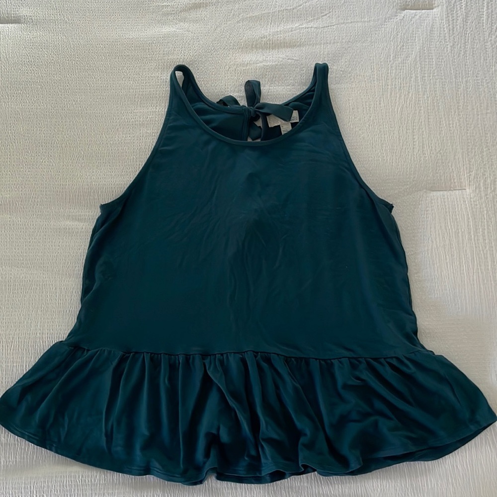 NWOT Tank Top w/ Bows